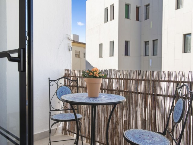 Appartement avec 3 Chambres  à Estepona