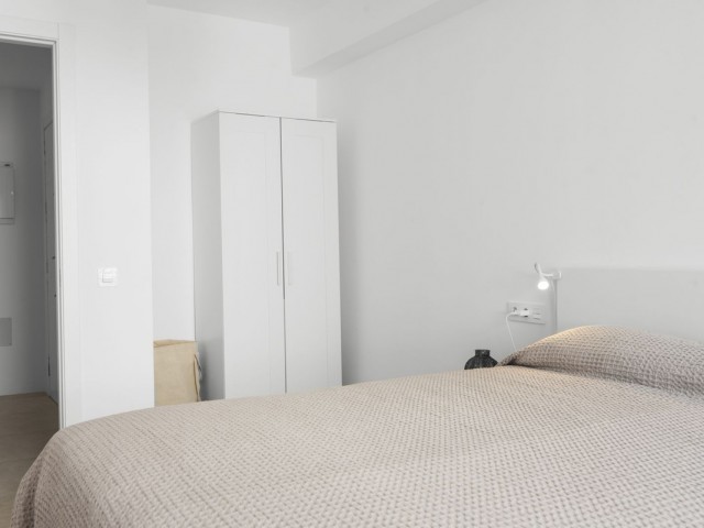 Appartement avec 3 Chambres  à Estepona