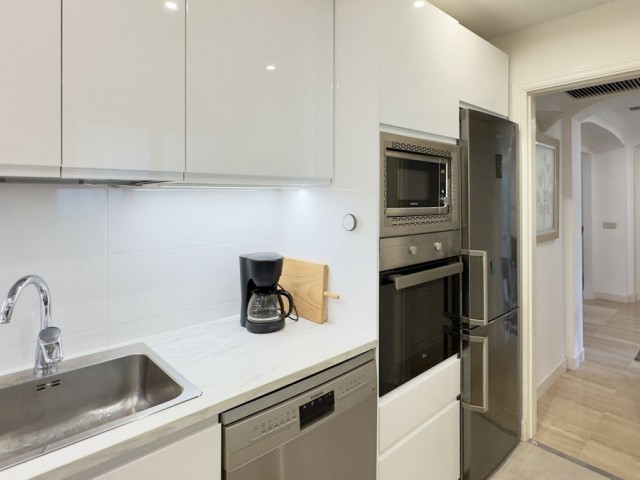 2 Bedrooms Apartment in Elviria