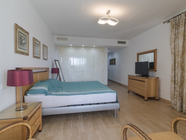 3 Bedrooms Apartment in Río Real