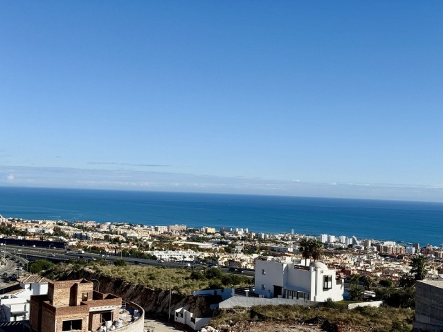 Villa avec 4 Chambres  à Benalmadena