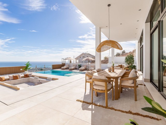 Villa avec 4 Chambres  à Benalmadena