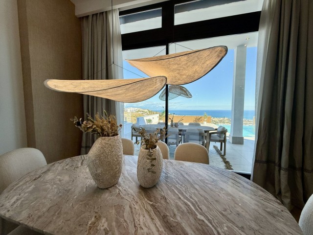 Villa avec 4 Chambres  à Benalmadena