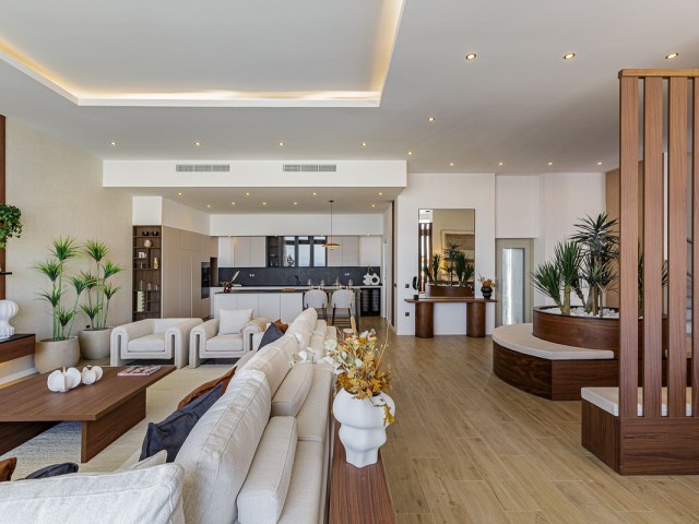 4 Bedrooms Villa in Benalmadena