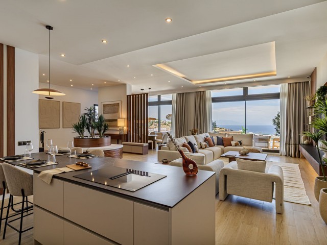 4 Bedrooms Villa in Benalmadena