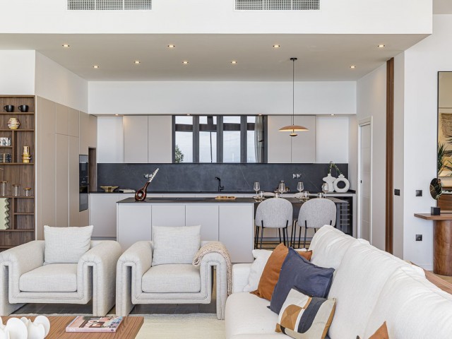4 Bedrooms Villa in Benalmadena