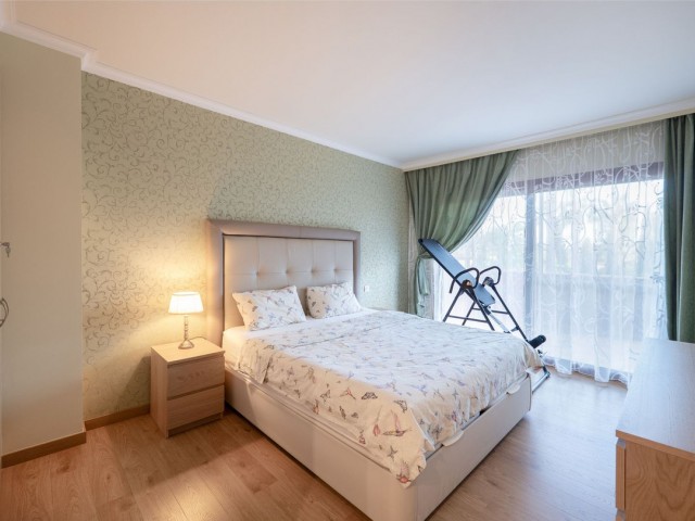 2 Soveroms Leilighet i Puerto Banús