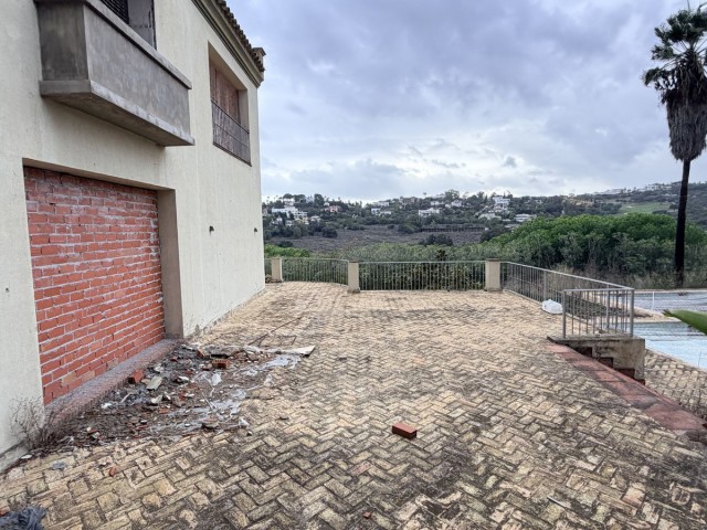 5 Makuuhuoneen Huvila Sotogrande