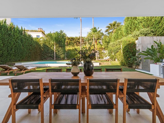 5 Makuuhuoneen Huvila Nueva Andalucía