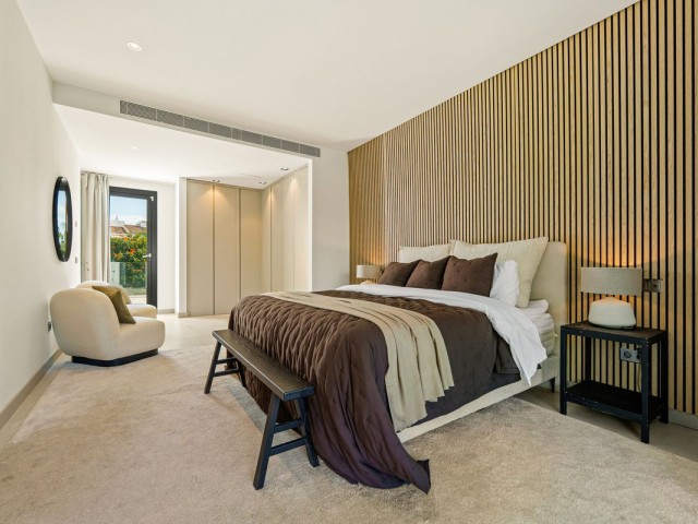 5 Makuuhuoneen Huvila Nueva Andalucía