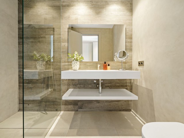 5 Makuuhuoneen Huvila Nueva Andalucía