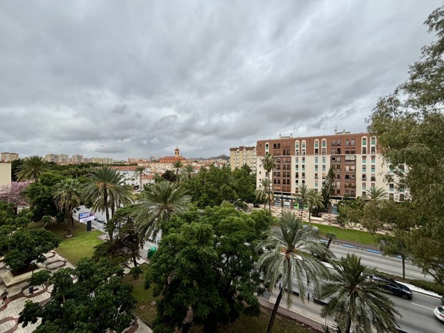 3 Bedrooms Apartment in Málaga Centro