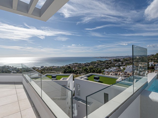 Villa avec 4 Chambres  à Benalmadena