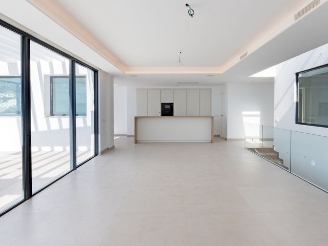 Villa avec 4 Chambres  à Benalmadena