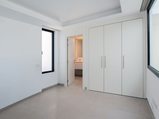 4 Bedrooms Villa in Benalmadena