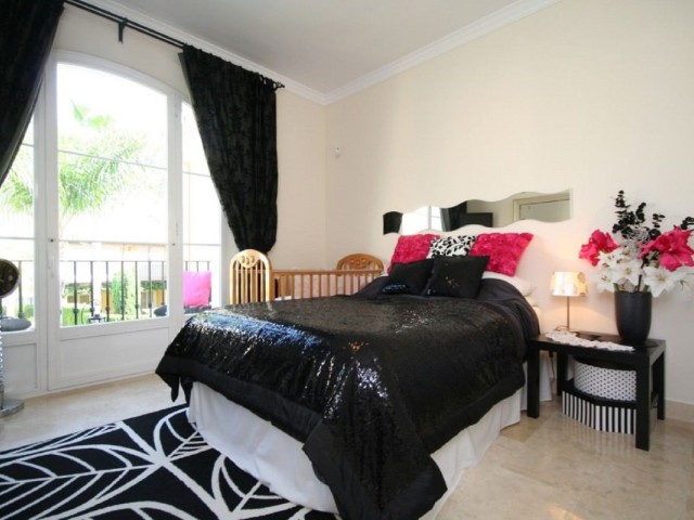 3 Sovrums Radhus i Elviria