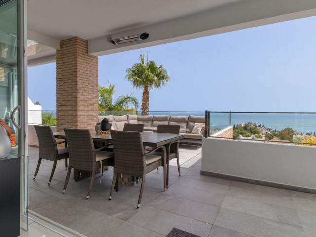 4 Schlafzimmer Villa in Torremuelle