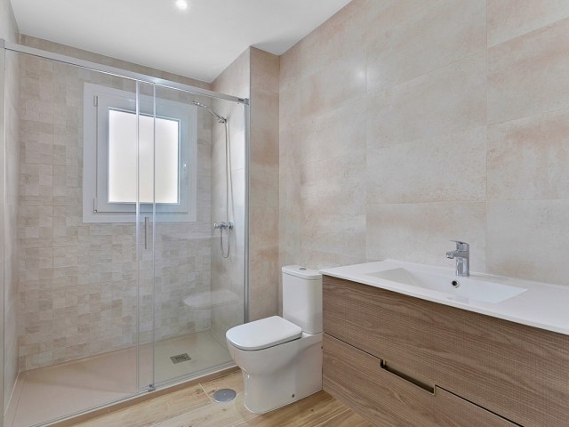 4 Soveroms Leilighet i Nueva Andalucía