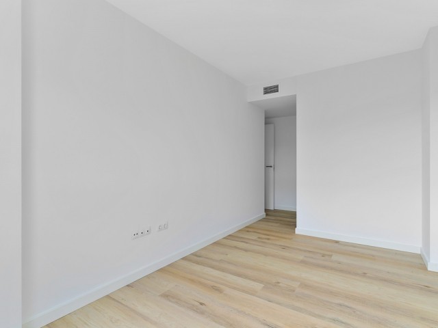 4 Soveroms Leilighet i Nueva Andalucía