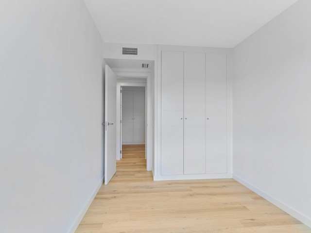 4 Soveroms Leilighet i Nueva Andalucía