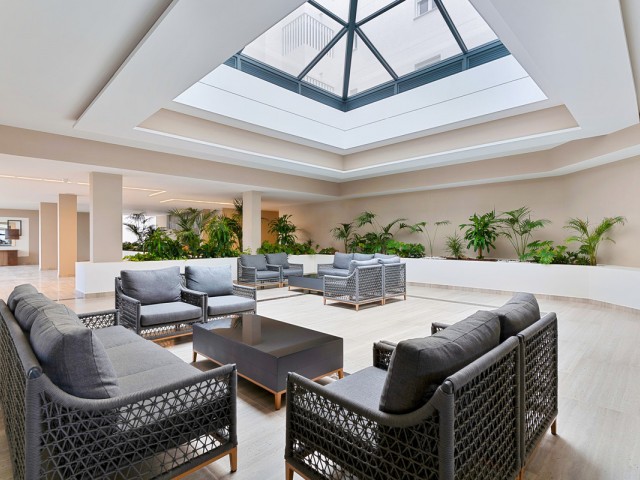 4 Soveroms Leilighet i Nueva Andalucía