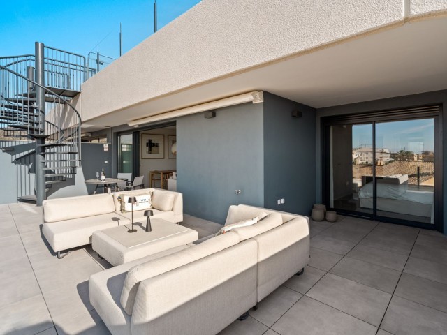Penthouse avec 3 Chambres  à Estepona