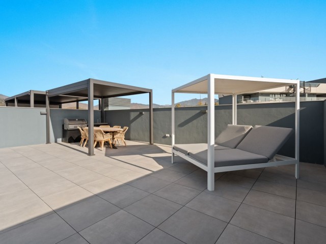 Penthouse avec 3 Chambres  à Estepona