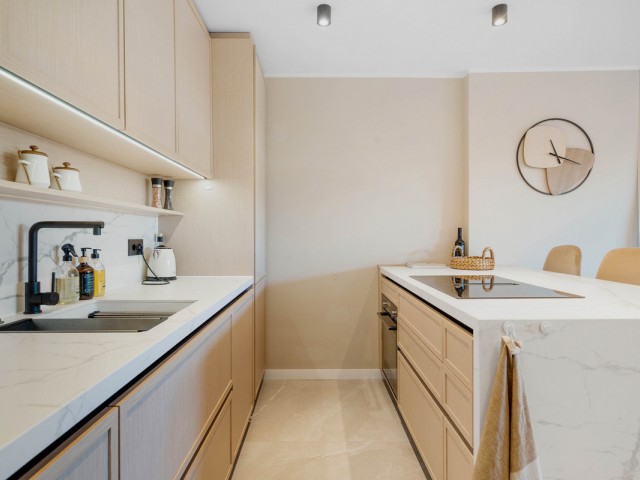 4 Makuuhuoneen Huoneisto Nueva Andalucía