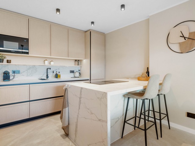 4 Makuuhuoneen Huoneisto Nueva Andalucía