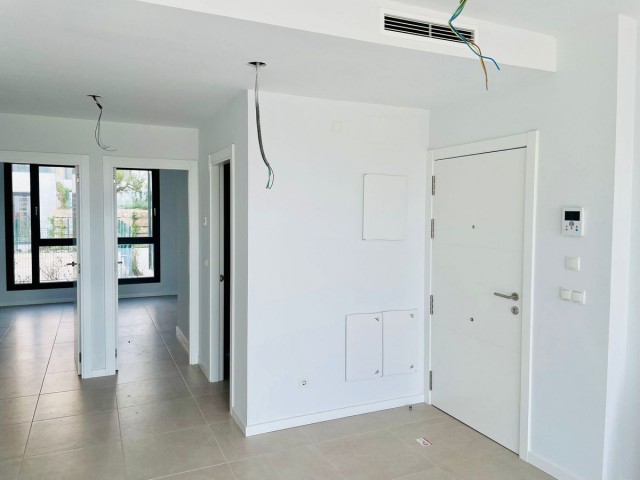 Appartement avec 3 Chambres  à Estepona