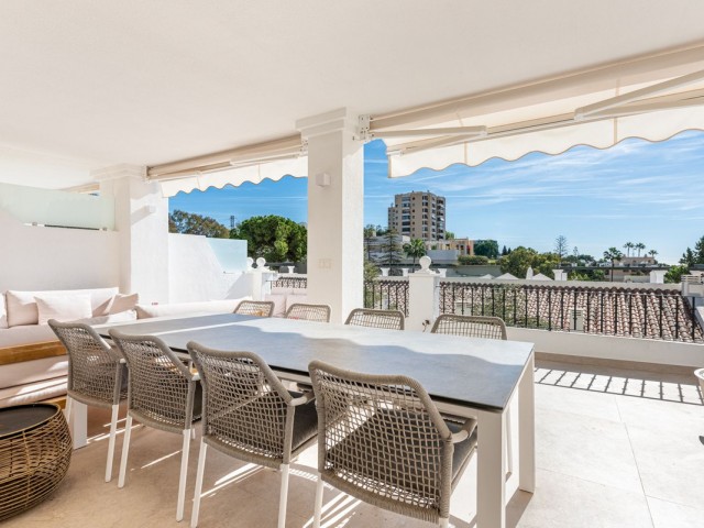 4 Makuuhuoneen Rivitalo Nueva Andalucía