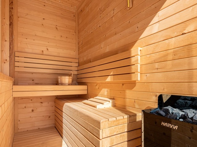 4 Makuuhuoneen Rivitalo Nueva Andalucía