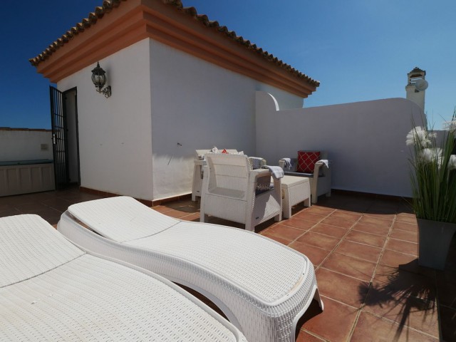 3 Bedrooms Villa in Cabopino