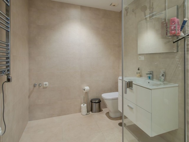 2 Soveroms Leilighet i Nueva Andalucía