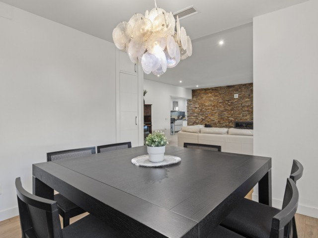 4 Makuuhuoneen Huvila Guadalmina Alta