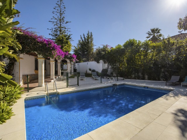 Villa Guadalmina Alta - R5227861
