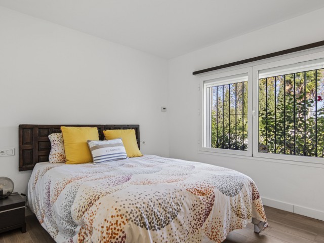 4 Soveroms Villa i Guadalmina Alta