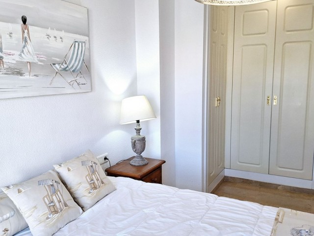 2 Bedrooms Apartment in La Duquesa