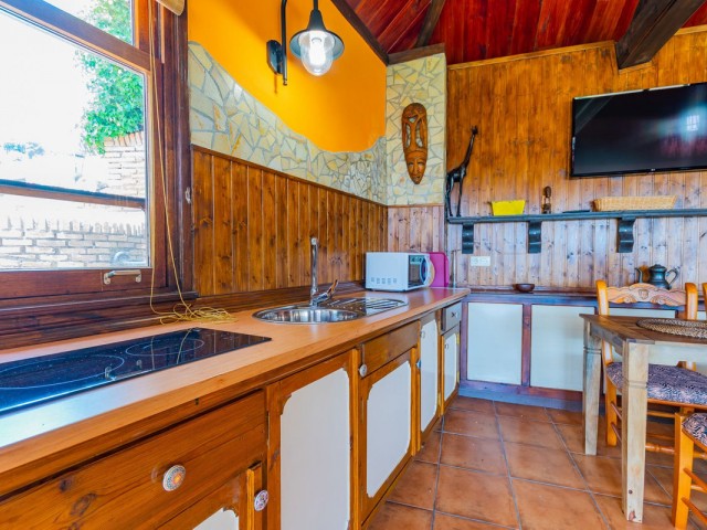 10 Bedrooms Villa in Mijas