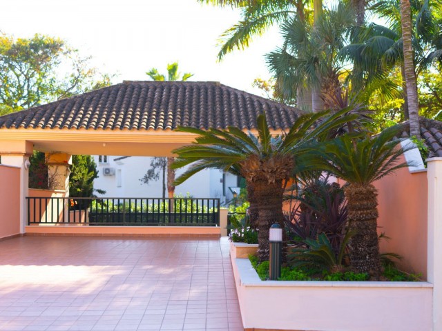 3 Sovrums Lägenhet i Elviria