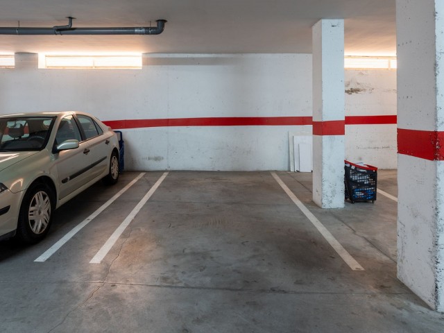 Appartement avec 3 Chambres  à Estepona