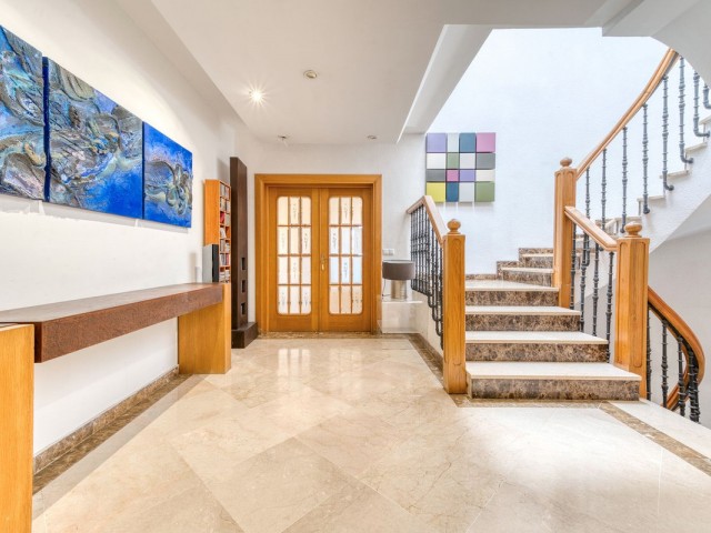 4 Schlafzimmer Villa in El Coto