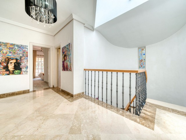 4 Schlafzimmer Villa in El Coto