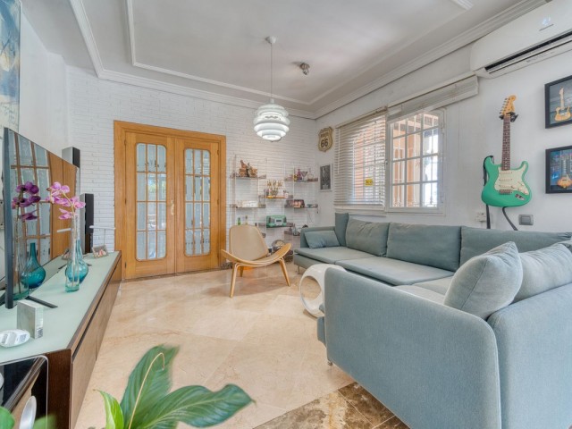 Villa avec 4 Chambres  à El Coto