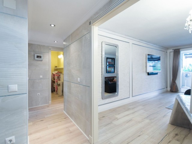 2 Makuuhuoneen Huoneisto Puerto Banús