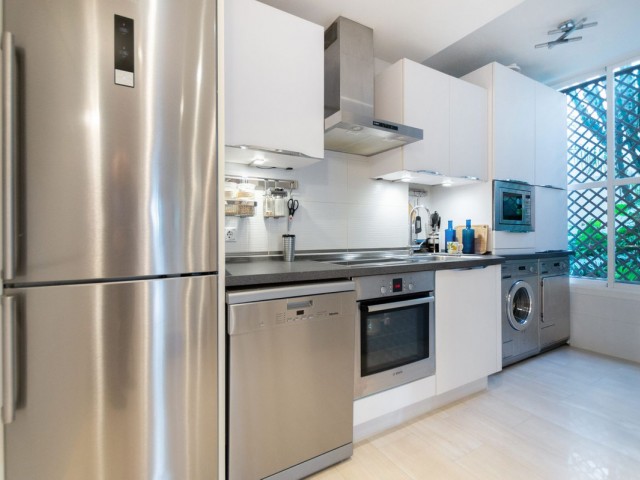 2 Makuuhuoneen Huoneisto Puerto Banús