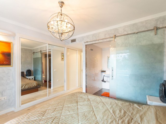 2 Makuuhuoneen Huoneisto Puerto Banús