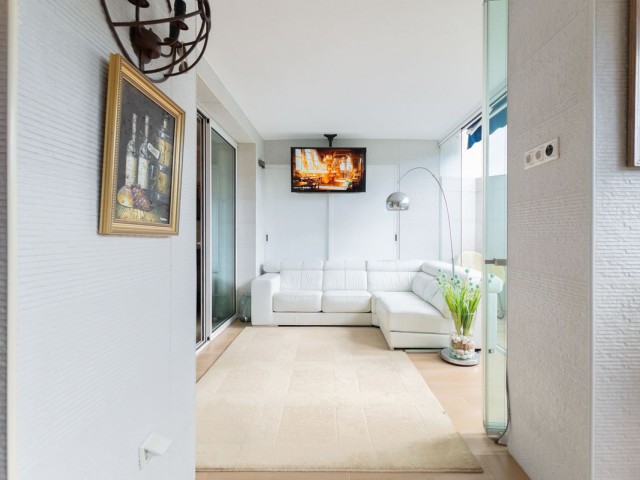 2 Makuuhuoneen Huoneisto Puerto Banús