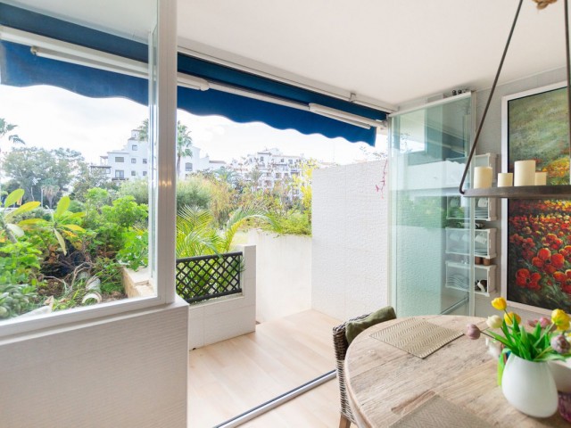 2 Makuuhuoneen Huoneisto Puerto Banús