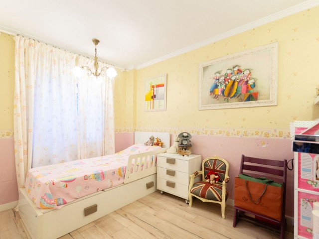 2 Makuuhuoneen Huoneisto Puerto Banús